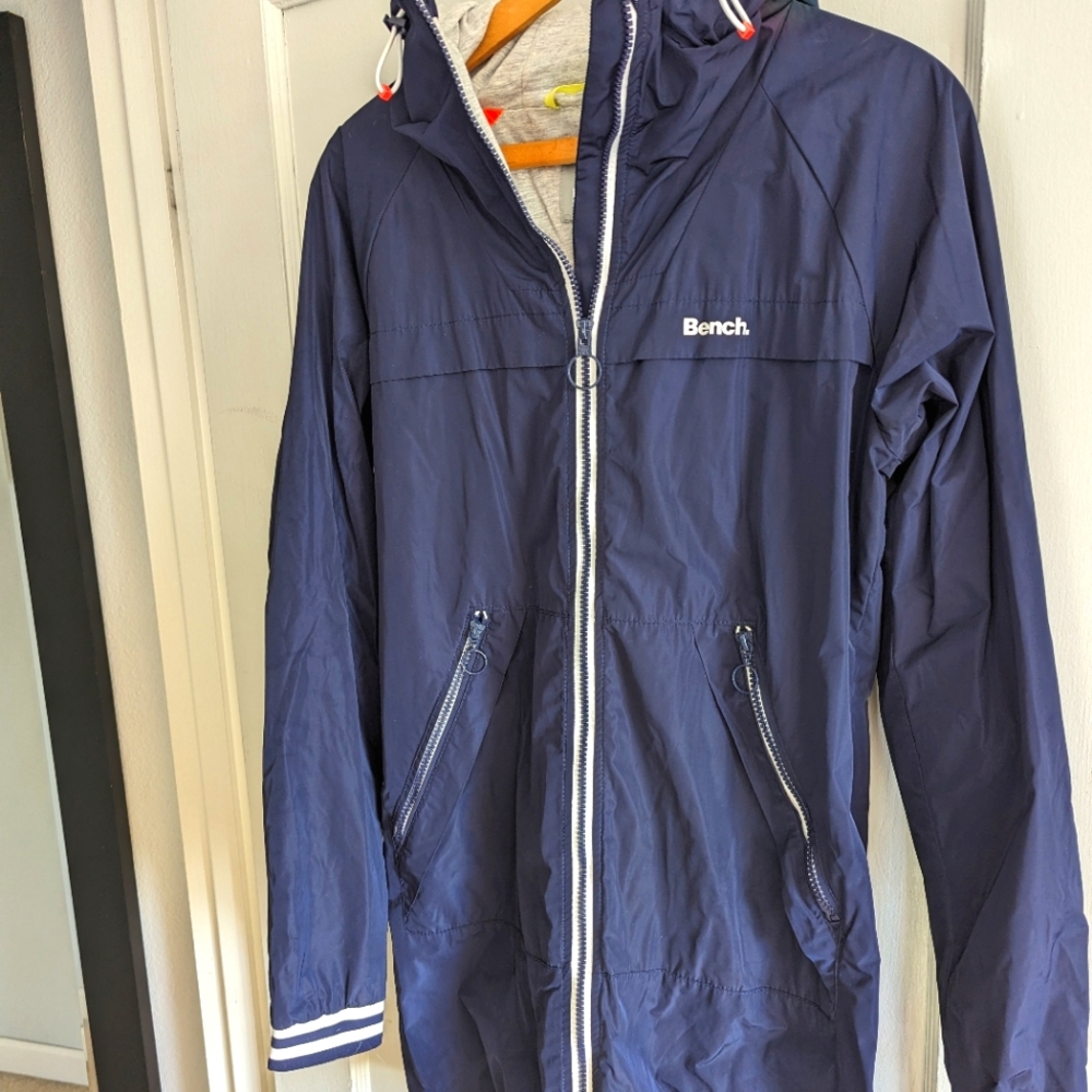 Bench Women's Navy Windbreaker, Large